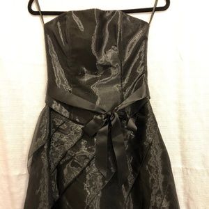 Jessica McClintock (little black dress ) size 4